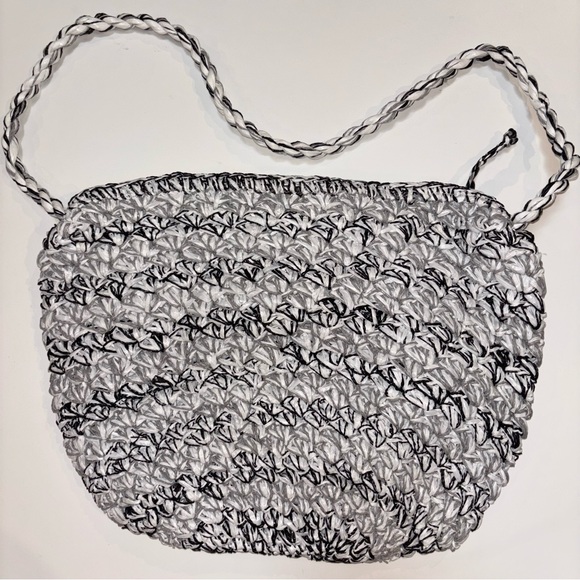 Ernest Handbags - Ernest Large Crochet Shoulder Bag – Sustainable Recycled Plastic Tote bag